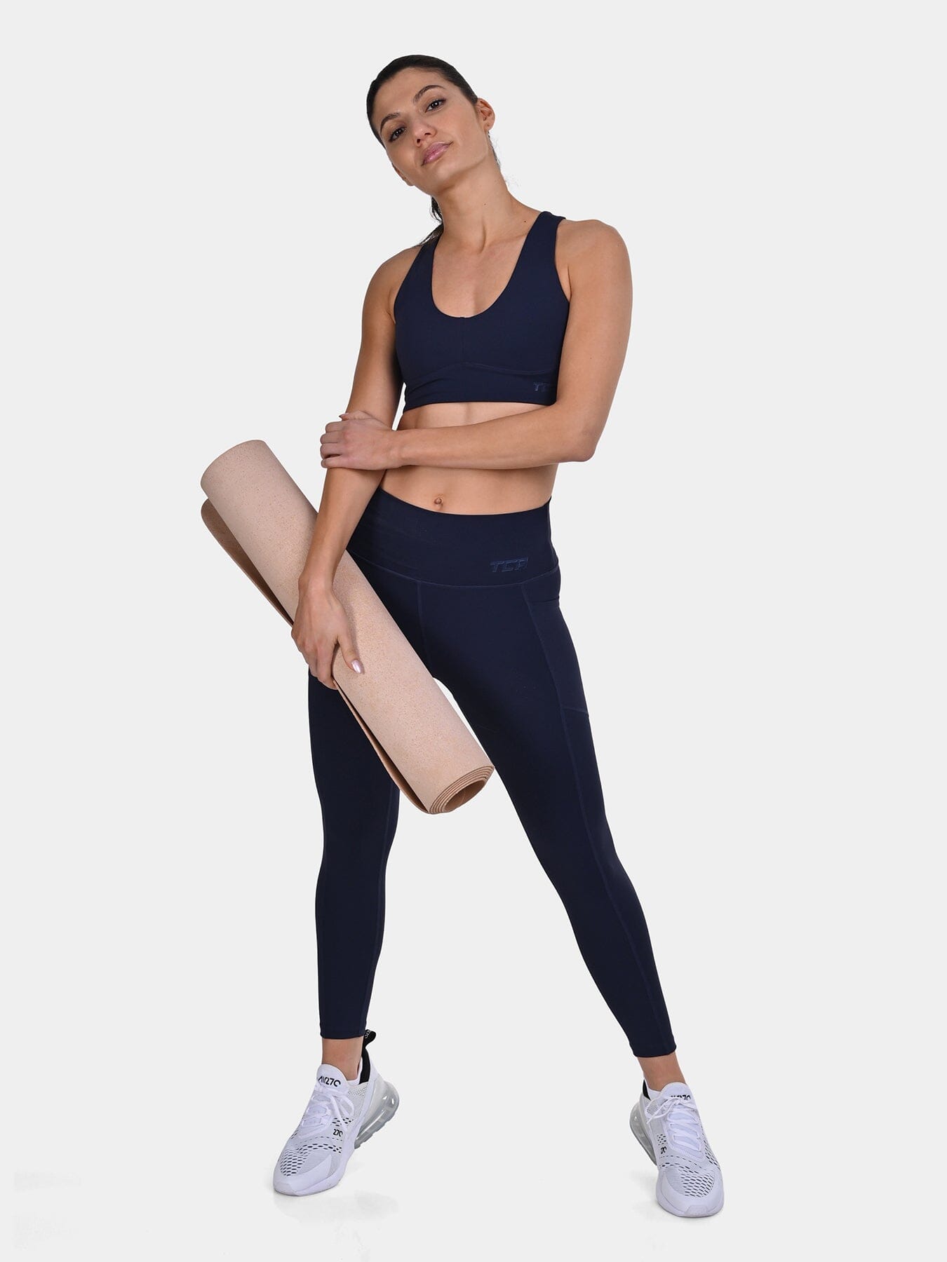 TCA Racerback Sports Bra for Women ā Seamless Wireless Bra with Removable Pads for Yoga, Pilates & Low-Impact Training