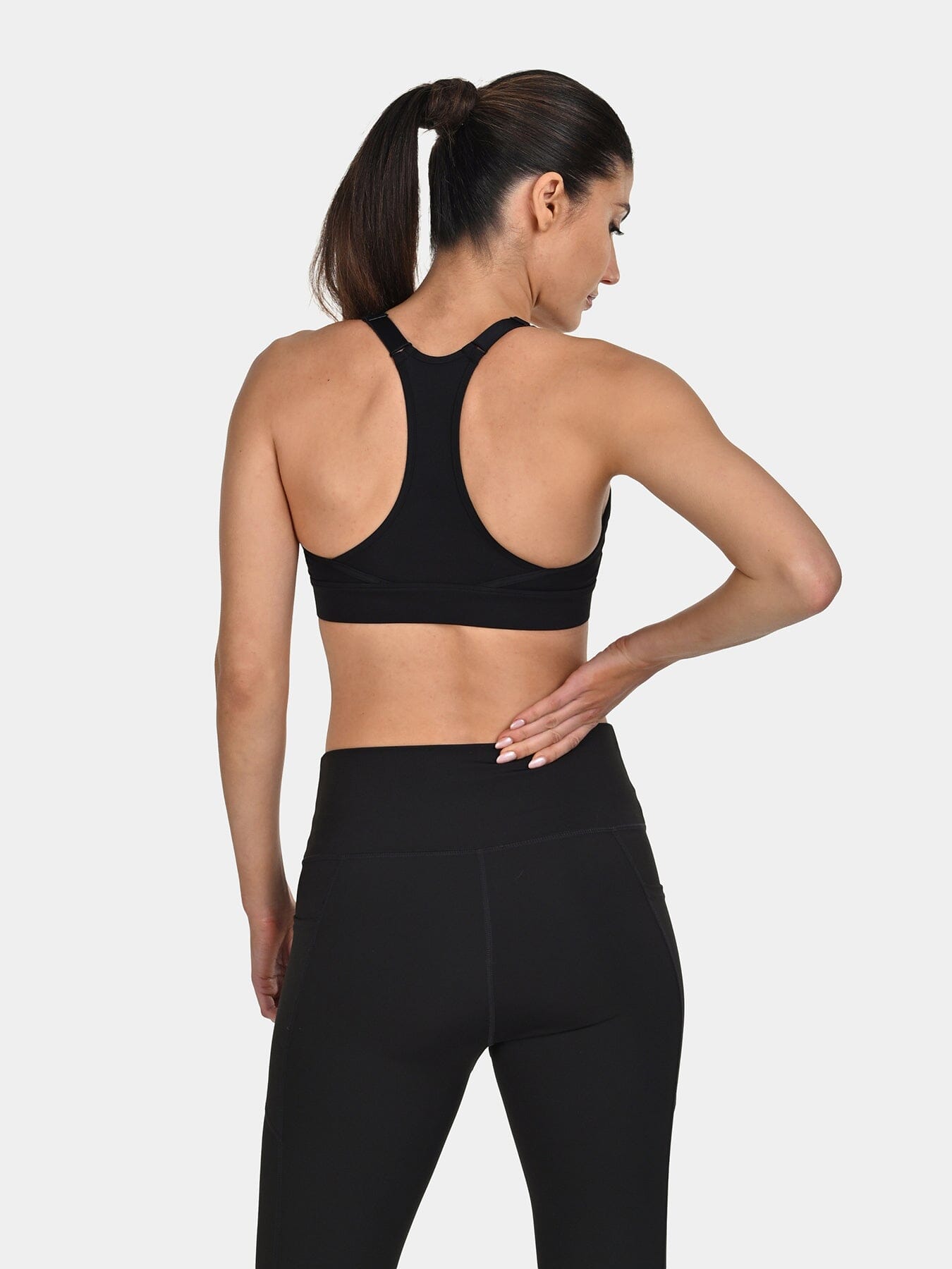 TCA Women's Medium Impact Sports Bra – Adjustable Support, Removable Pads, Seamless Comfort