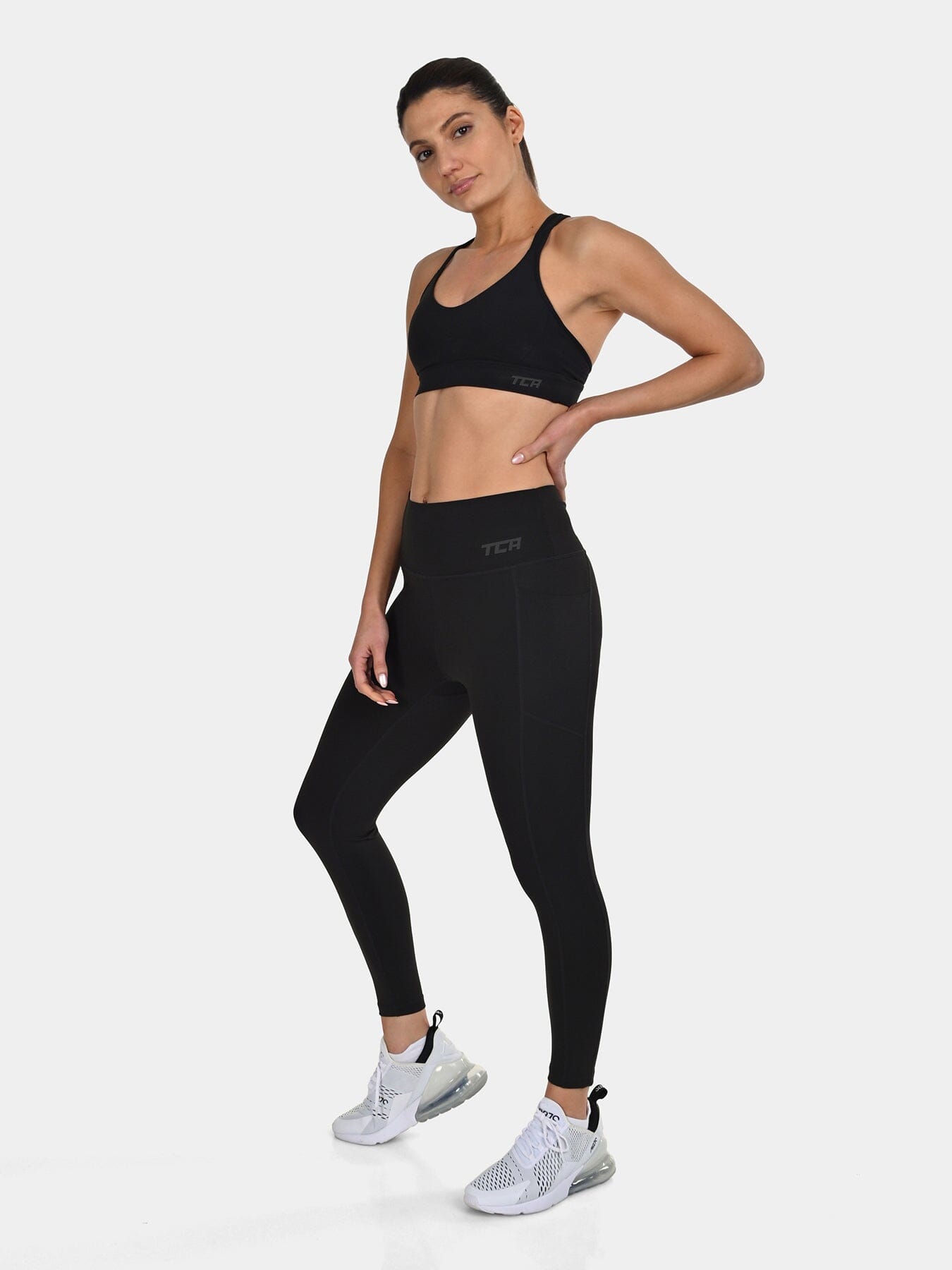 TCA Women's Medium Impact Sports Bra – Adjustable Support, Removable Pads, Seamless Comfort