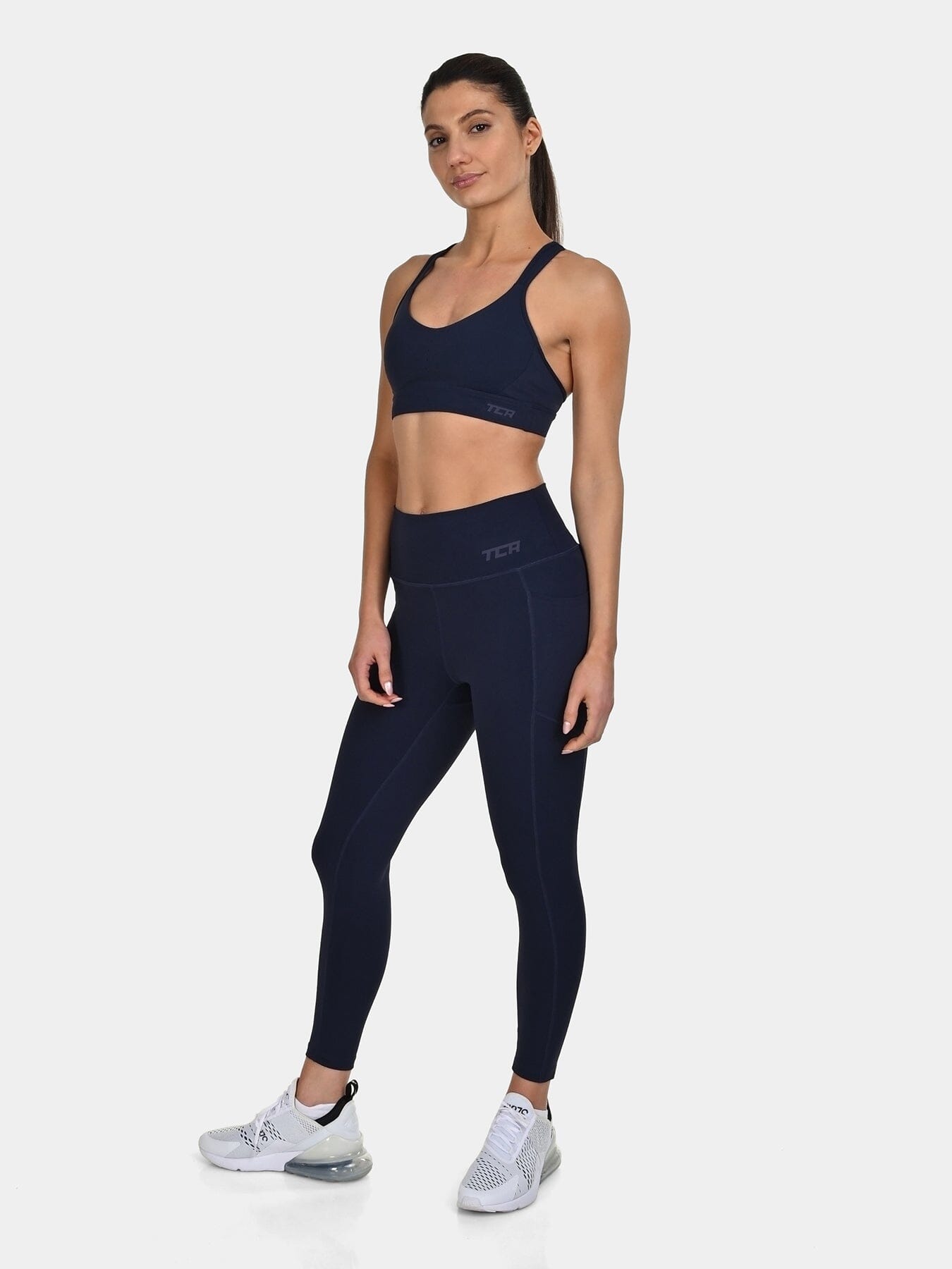 TCA Women's Medium Impact Sports Bra – Adjustable Support, Removable Pads, Seamless Comfort