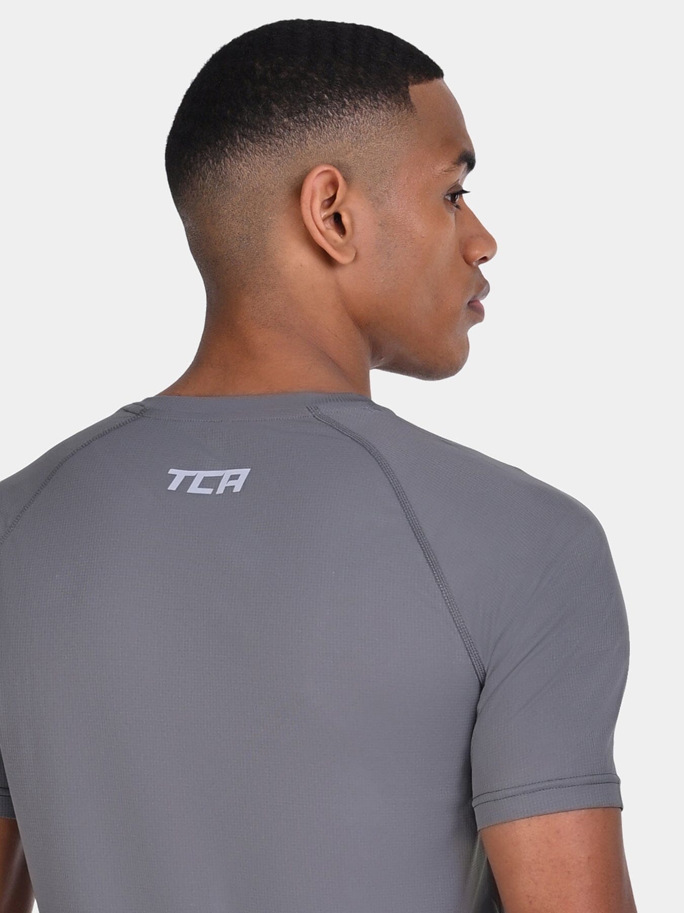 TCA Superlight Men’s Dry Fit Gym Shirts – Lightweight Breathable Workout T-Shirts for Running, Training, Fitness & Sports