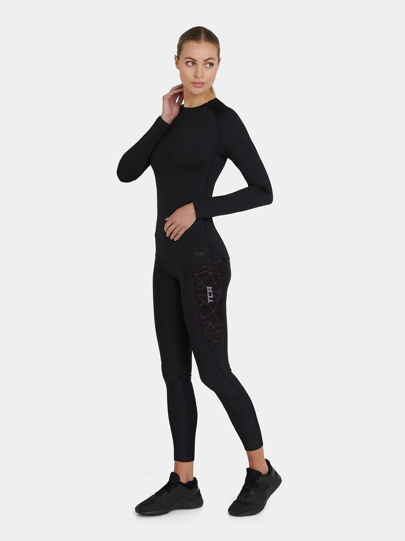 Padded Capri Cycling Leggings For Women With Reflective Strips & Side Pocket