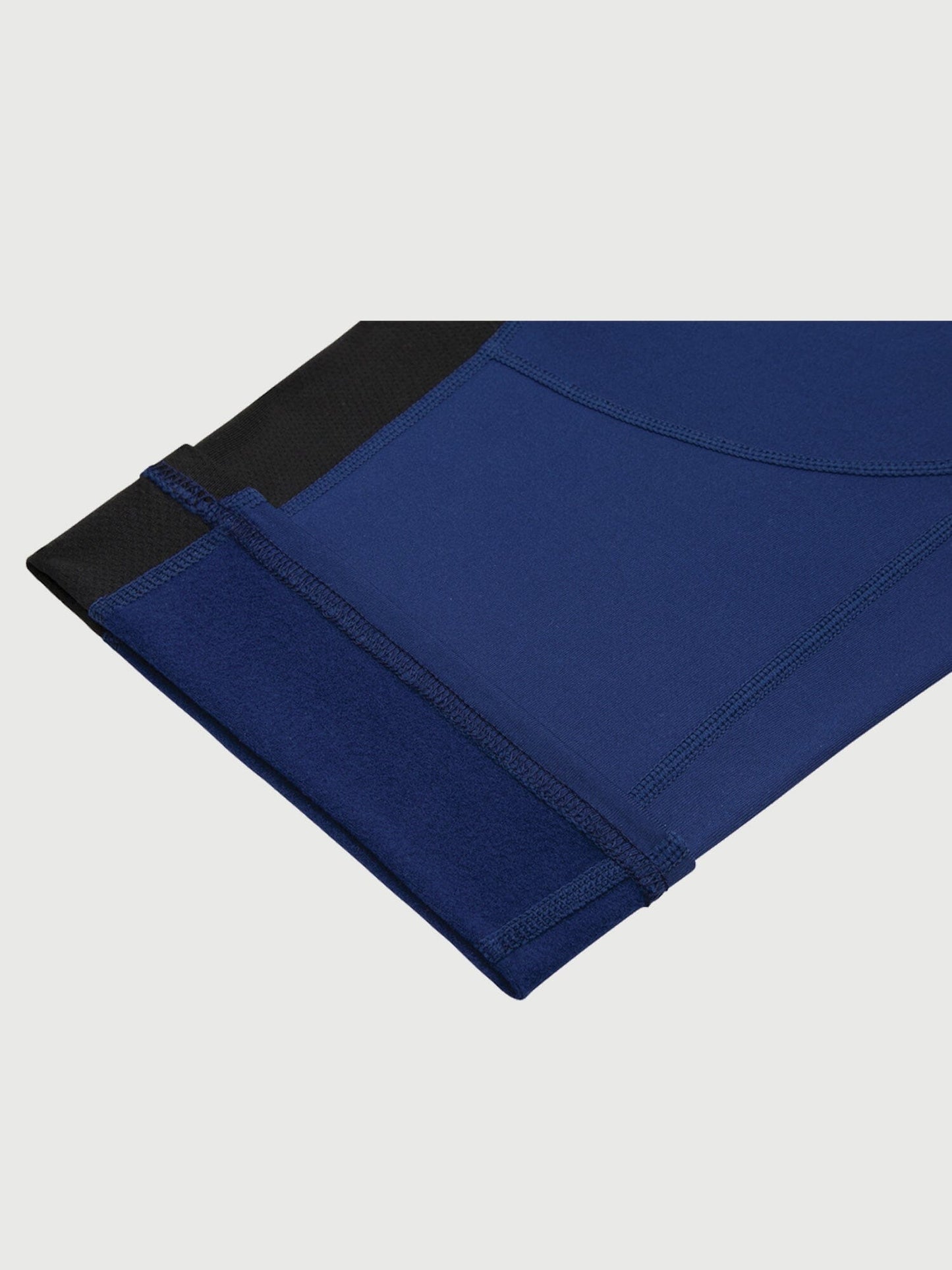 Pantaloncini a compressione supertermica