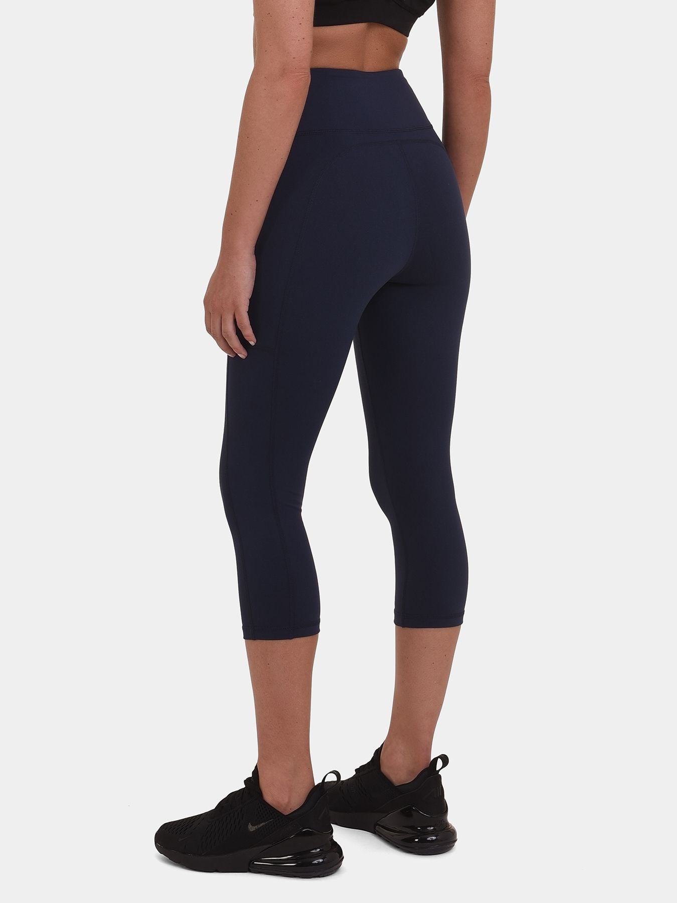 Women's Equilibrium Capri